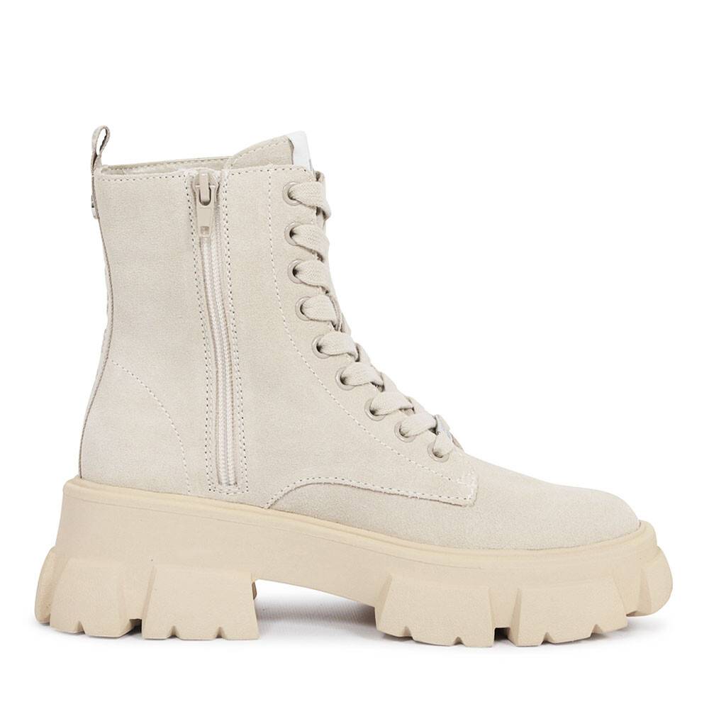 steve madden tanker boots beige
